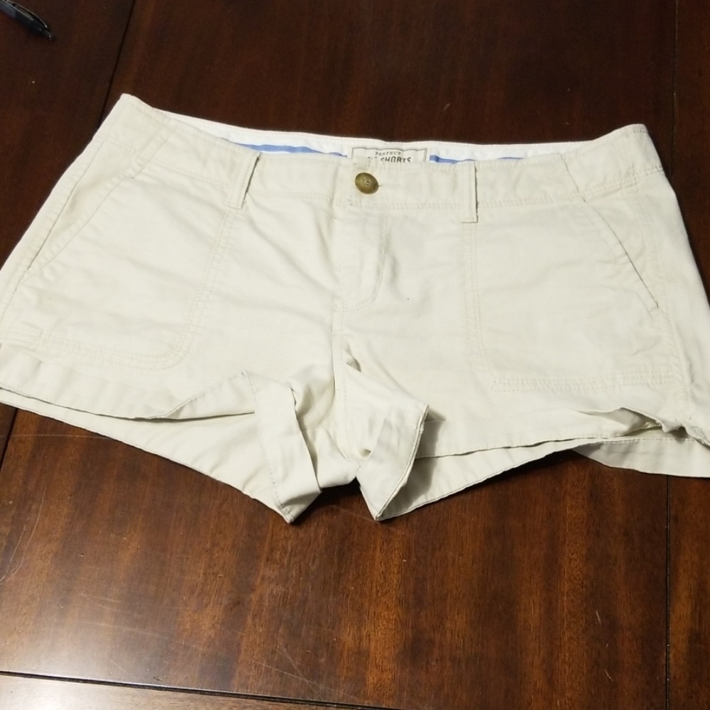 Shorts - Picture 5 of 5